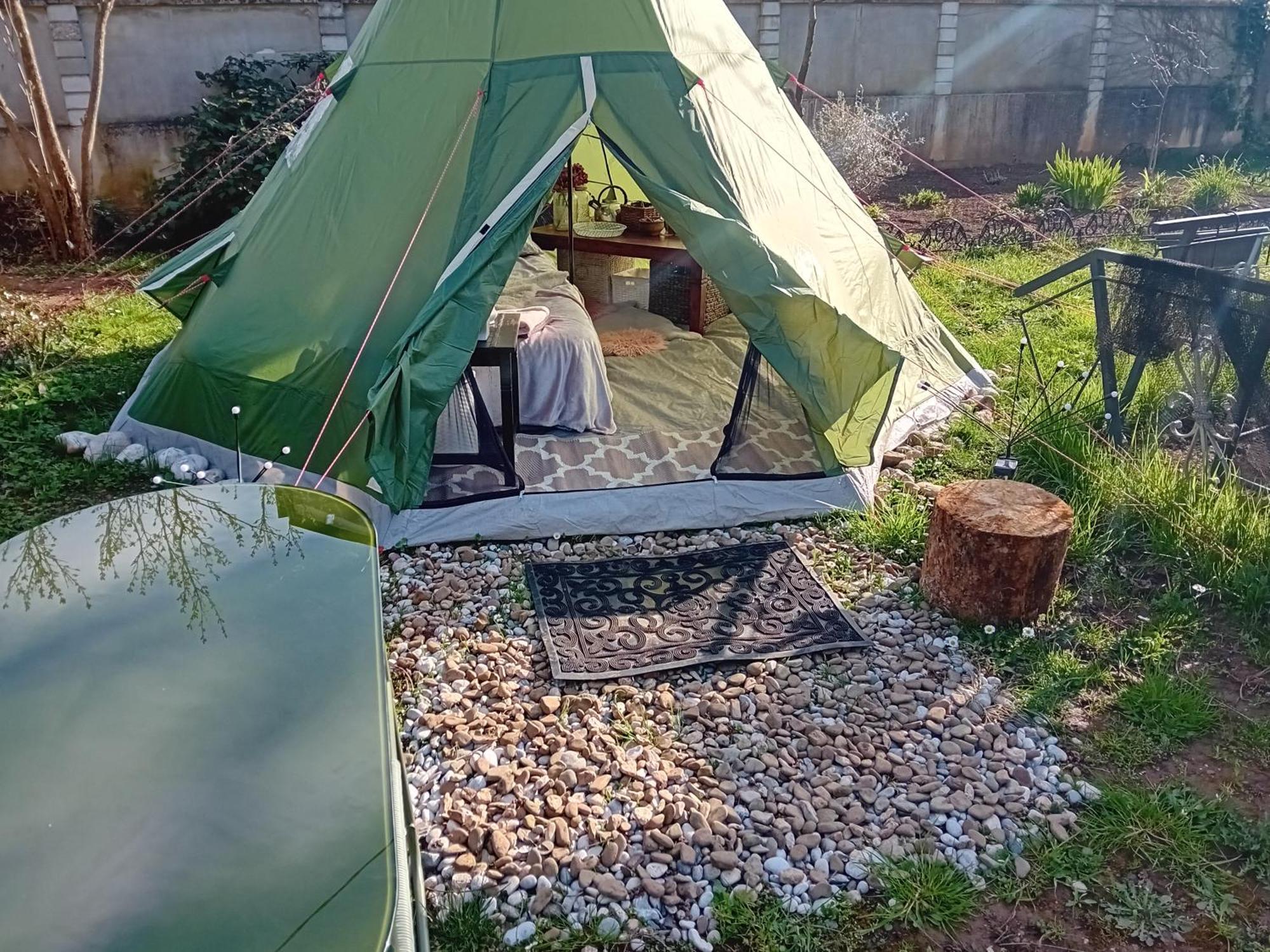 Indian Tent Tipi In Shared Lot And Shared Bathroom Mrse Exteriör bild