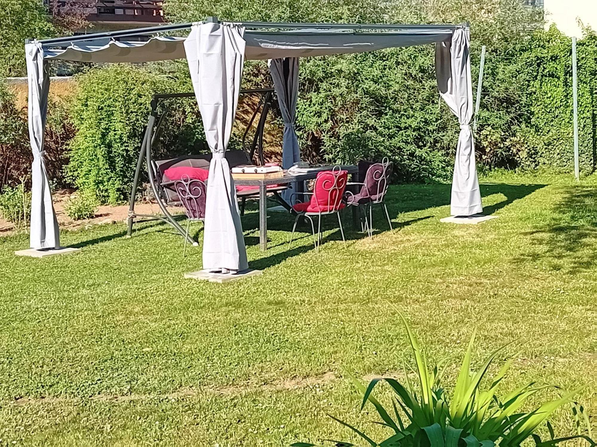 Indian Tent Tipi In Shared Lot And Shared Bathroom Mrse Exteriör bild